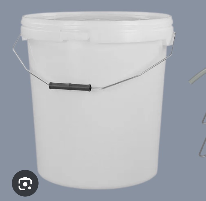 White plastic bucket with metal wire handle and grip